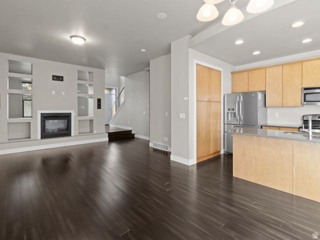 4721 W ZIG ZAG RD, South Jordan, UT 84095