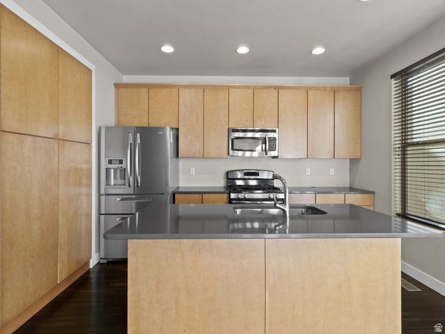 4721 W ZIG ZAG RD, South Jordan, UT 84095