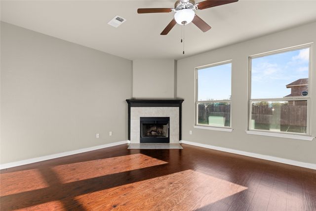 10800 Aurora Drive, Waco, TX 76708