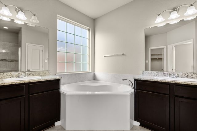 10800 Aurora Drive, Waco, TX 76708