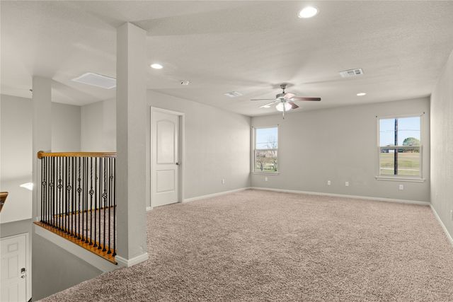 10800 Aurora Drive, Waco, TX 76708