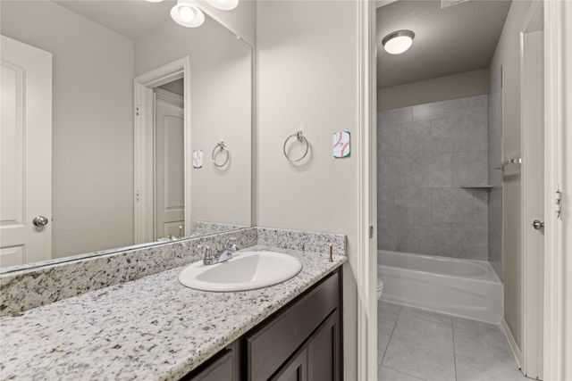 10800 Aurora Drive, Waco, TX 76708