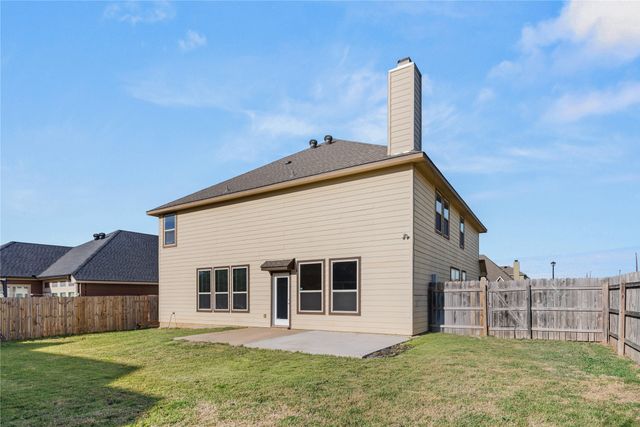 10800 Aurora Drive, Waco, TX 76708