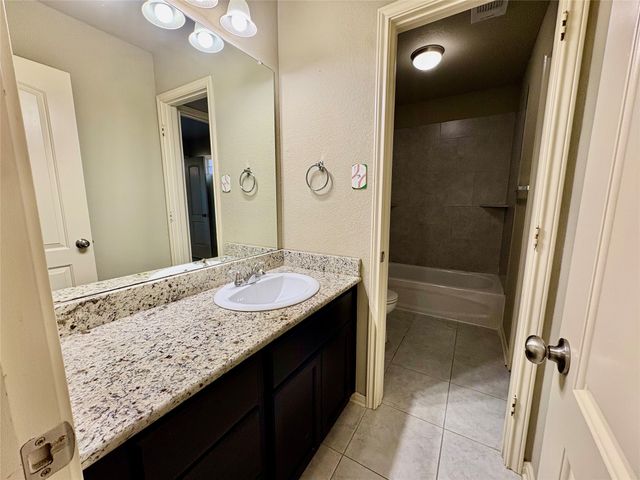 10800 Aurora Drive, Waco, TX 76708