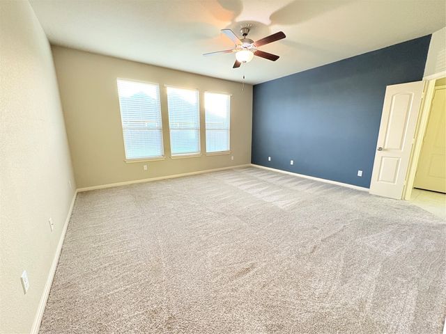 10800 Aurora Drive, Waco, TX 76708