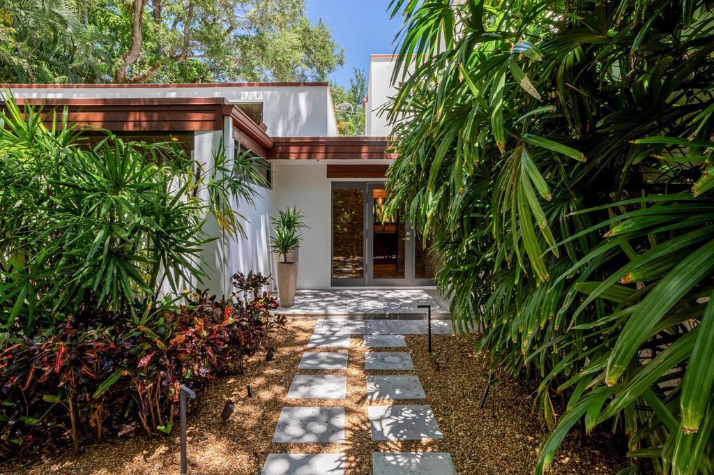 761 Aurelia Street, Boca Raton, FL 33486