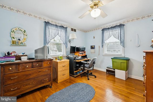1535 TINSMAN AVE, Pennsauken, NJ 08110