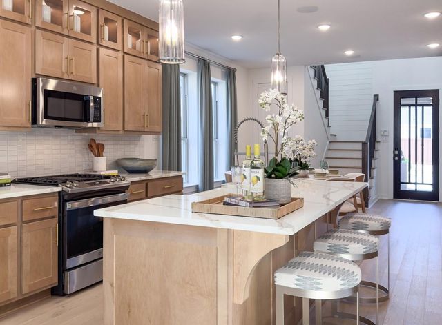 11906 Perch Drive, Mont Belvieu, TX 77523