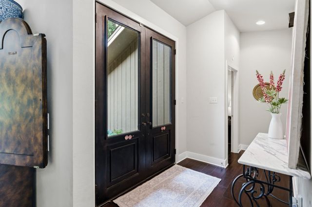 32 Sundown PKWY, Austin, TX 78746
