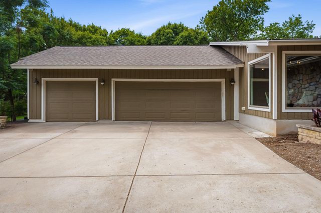 32 Sundown PKWY, Austin, TX 78746