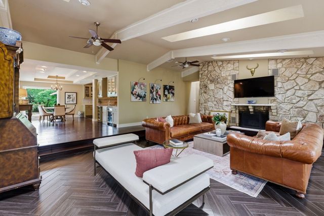 32 Sundown PKWY, Austin, TX 78746