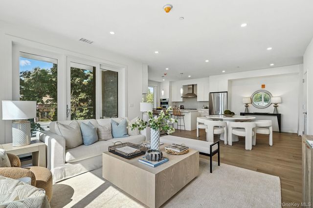 402 Halstead Avenue 207, Harrison, NY 10528