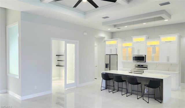 1803 NW 38th PL, Cape Coral, FL 33993