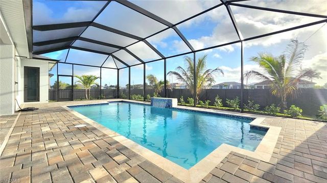 1803 NW 38th PL, Cape Coral, FL 33993