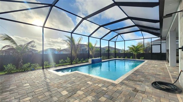 1803 NW 38th PL, Cape Coral, FL 33993