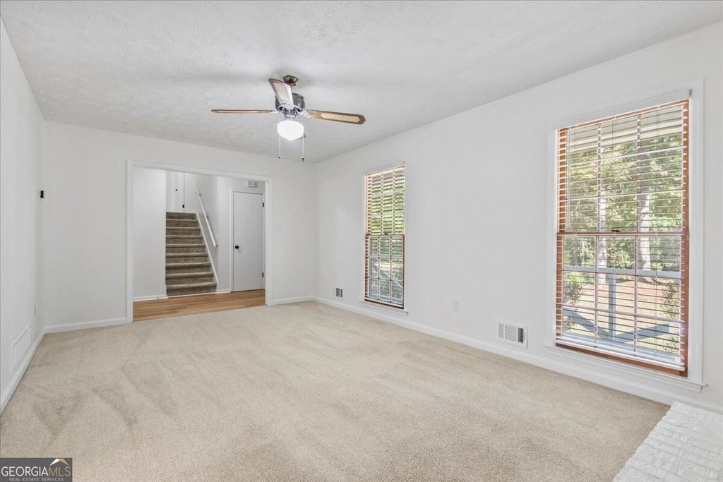 130 Carrollwood Drive, Fayetteville, GA 30215 — photo 4