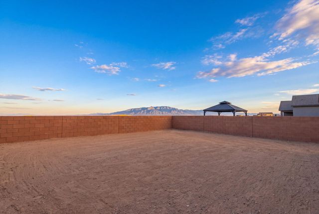 1549 Estrella Noche Loop NE, Rio Rancho, NM 87144