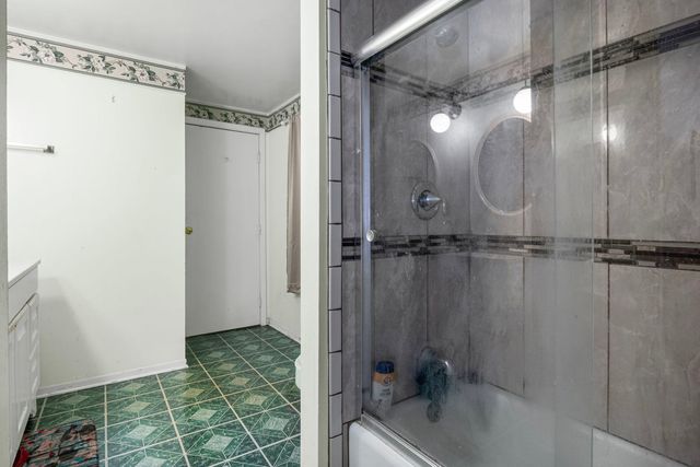 7605 Manchester Manor, Hanover Park, IL 60133