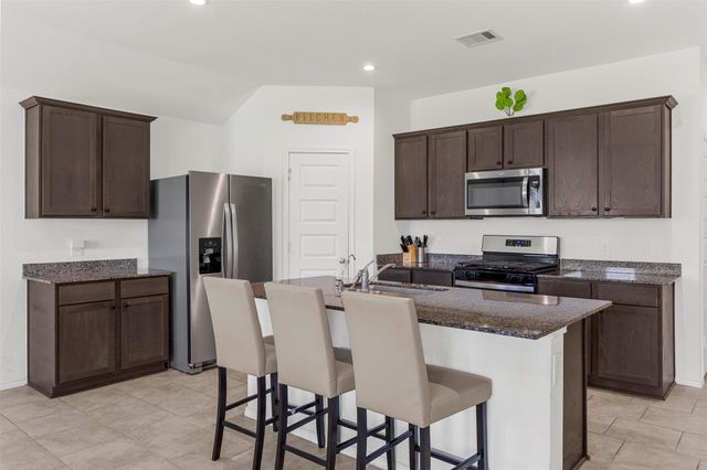 7511 Carson Court, Rosharon, TX 77583