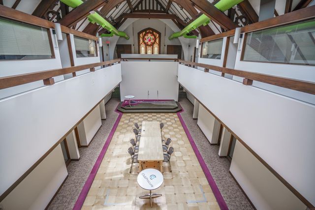 1225 W 4th Street, Waterloo, IA 50702