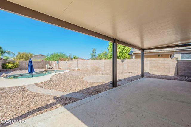 10095 N Mill Crossing Way, Tucson, AZ 85743