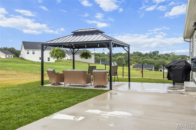 288 Lake Labadie Drive, Labadie, MO 63055