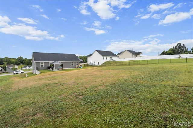 288 Lake Labadie Drive, Labadie, MO 63055