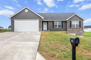 288 Lake Labadie Drive, Labadie, MO 63055