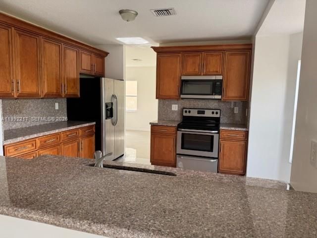 1720 NE 35 Avenue, Homestead, FL 33033