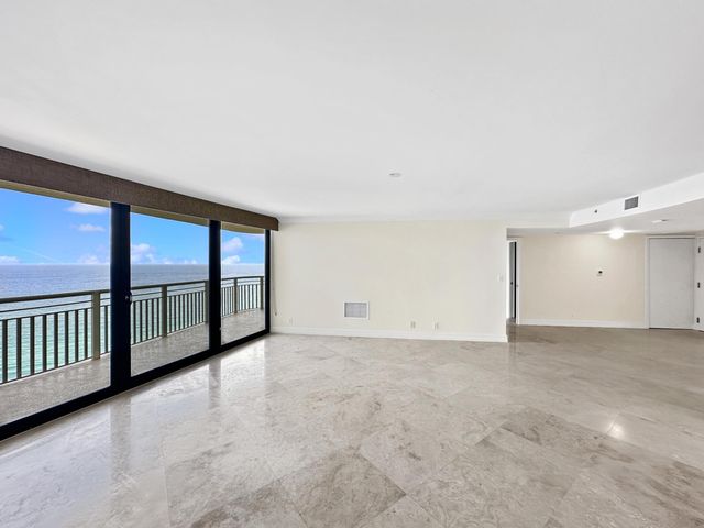3000 N Ocean Drive 35-E, Singer Island, FL 33404