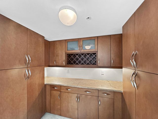 3000 N Ocean Drive 35-E, Singer Island, FL 33404