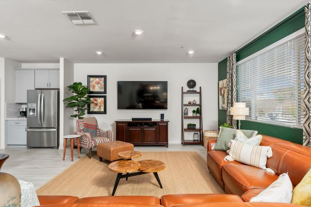 163 Cardini Ln, Lincoln, CA 95648