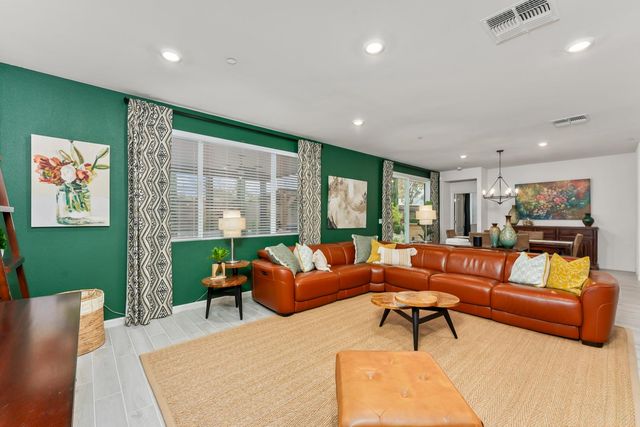 163 Cardini Ln, Lincoln, CA 95648