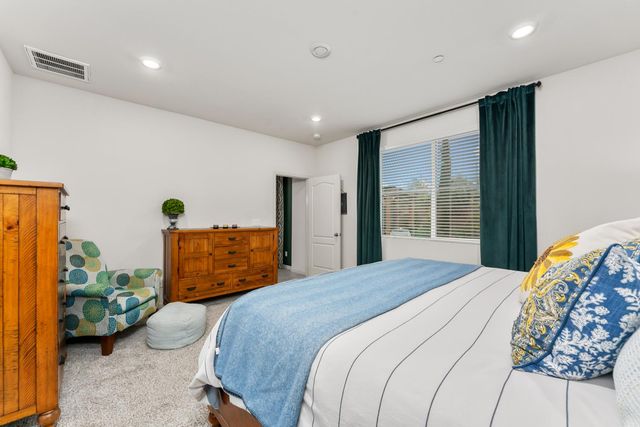 163 Cardini Ln, Lincoln, CA 95648