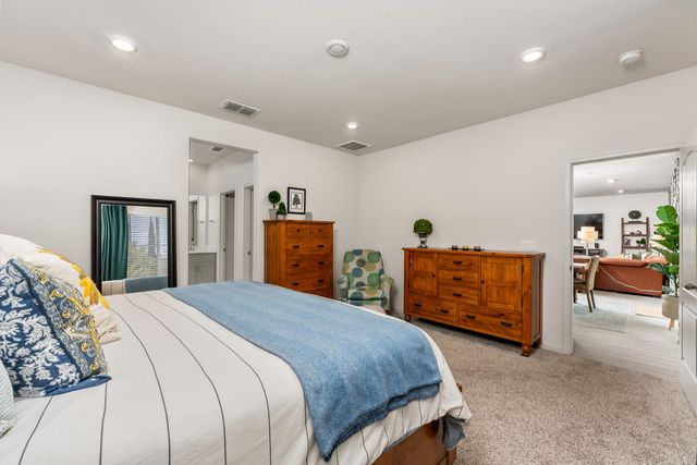 163 Cardini Ln, Lincoln, CA 95648