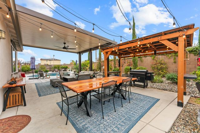 163 Cardini Ln, Lincoln, CA 95648