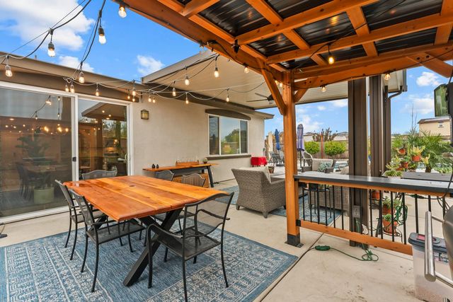 163 Cardini Ln, Lincoln, CA 95648