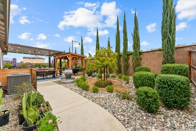 163 Cardini Ln, Lincoln, CA 95648