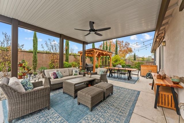 163 Cardini Ln, Lincoln, CA 95648