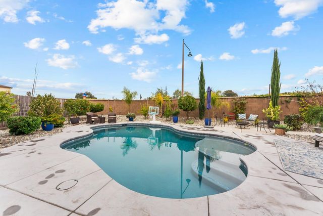 163 Cardini Ln, Lincoln, CA 95648