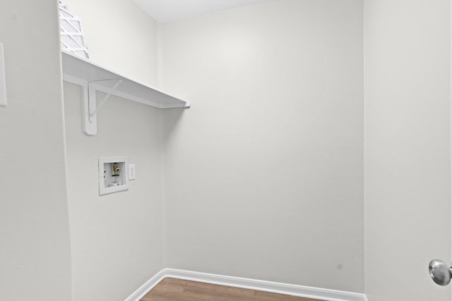 300 Spencer Landing E, La Porte, TX 77571