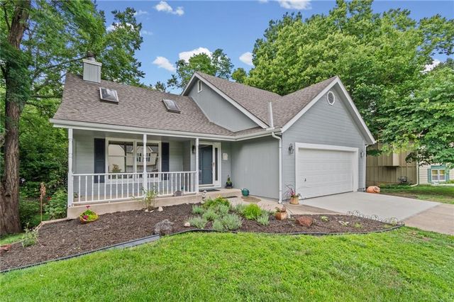 10526 N Central Street, Kansas City, MO 64155