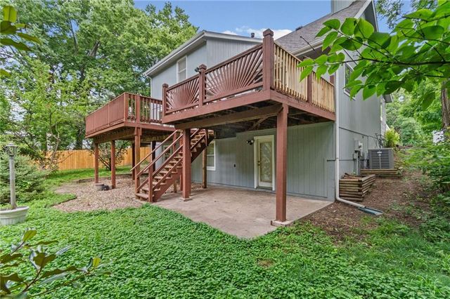 10526 N Central Street, Kansas City, MO 64155