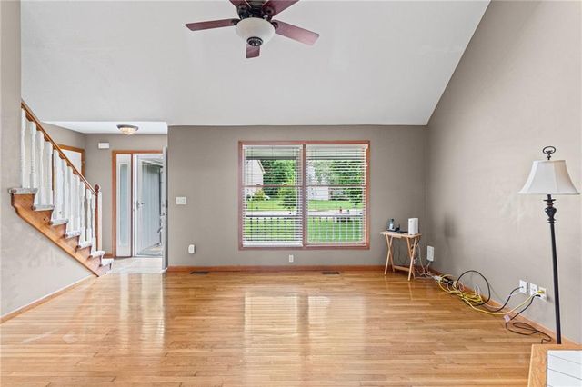 10526 N Central Street, Kansas City, MO 64155