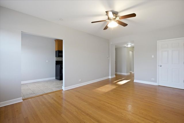 414 W Walnut Street 307, Maywood, IL 60153