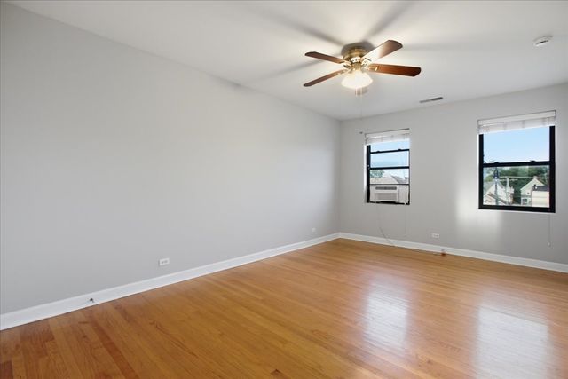 414 W Walnut Street 307, Maywood, IL 60153