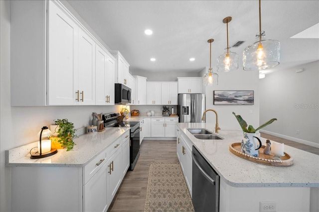 2192 W RILEY DRIVE, Citrus Springs, FL 34434
