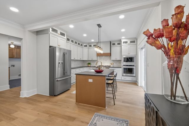 1129 Sharpe Ave, Nashville, TN 37206