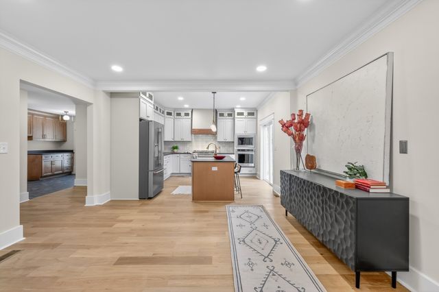 1129 Sharpe Ave, Nashville, TN 37206