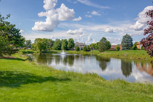 4N411 Trinity Lane, West Chicago, IL 60185